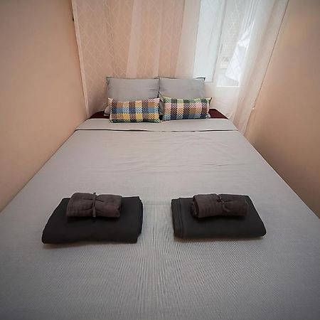 Traditional Rooms In Eixample バルセロナ エクステリア 写真
