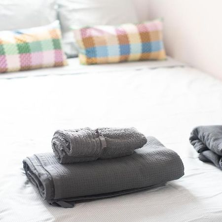 Traditional Rooms In Eixample バルセロナ エクステリア 写真