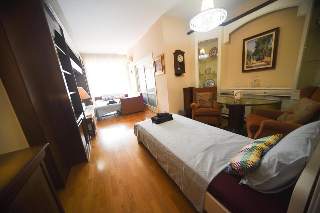 Traditional Rooms In Eixample バルセロナ エクステリア 写真